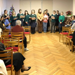 Spotkanie z kolędowaniem z Uczniami ze Szkół Sióstr Nazaretanek w Warszawie