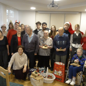 Świąteczne przedstawienie w aranżacji Młodzieży z CLVI Liceum Integracyjnego Przy Łazienkach Królewskich