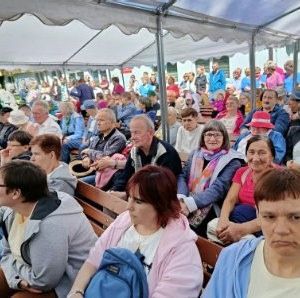 Mieszkańcy i Pracownicy warszawskich DPS-ów podczas Pikniku "Ciao Italia"